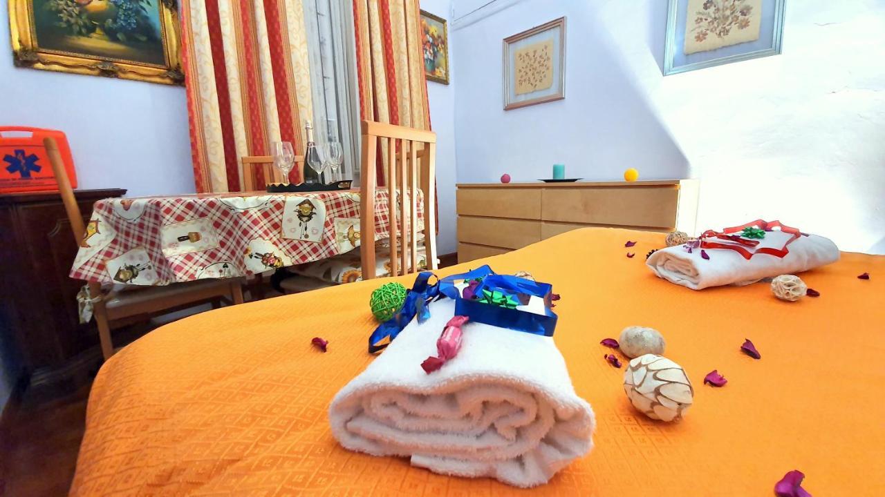 Отель La Casa Verde Roma - Free Secure Parking If You Book 3 Nights Экстерьер фото